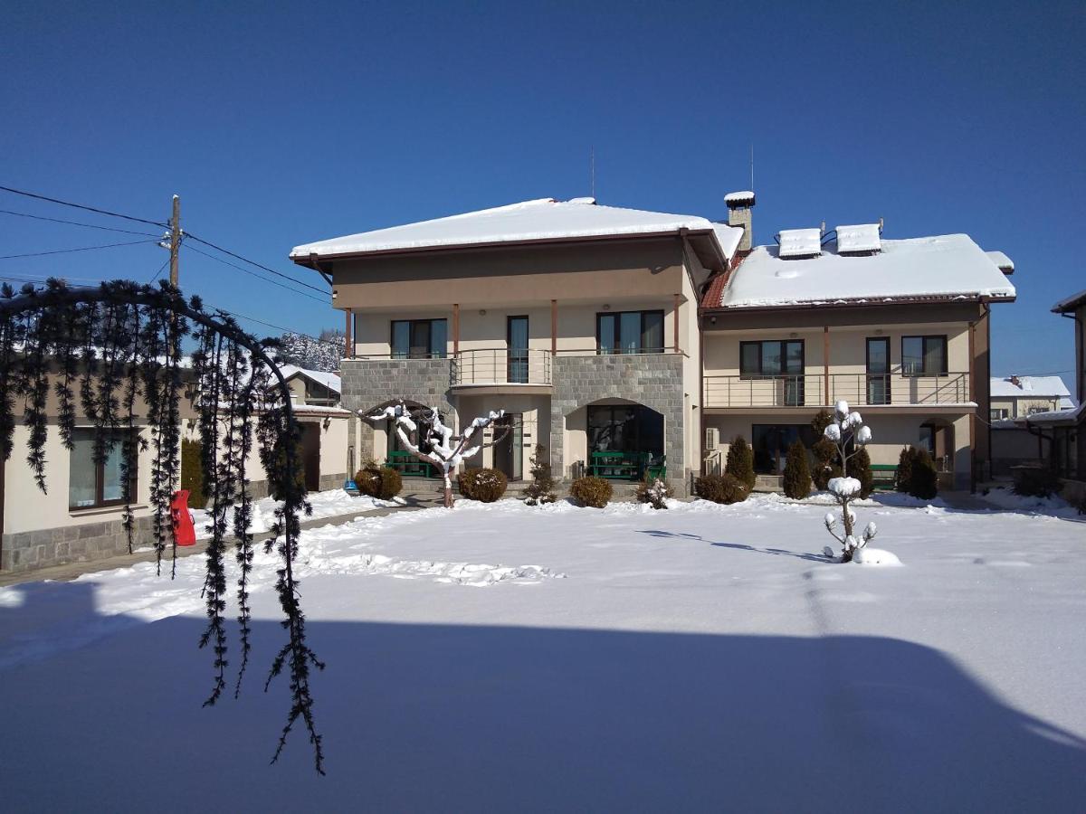 Sveti Nikola Villas Near Borovets Shiroki Dol Exterior photo