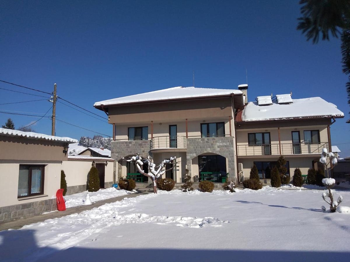 Sveti Nikola Villas Near Borovets Shiroki Dol Exterior photo